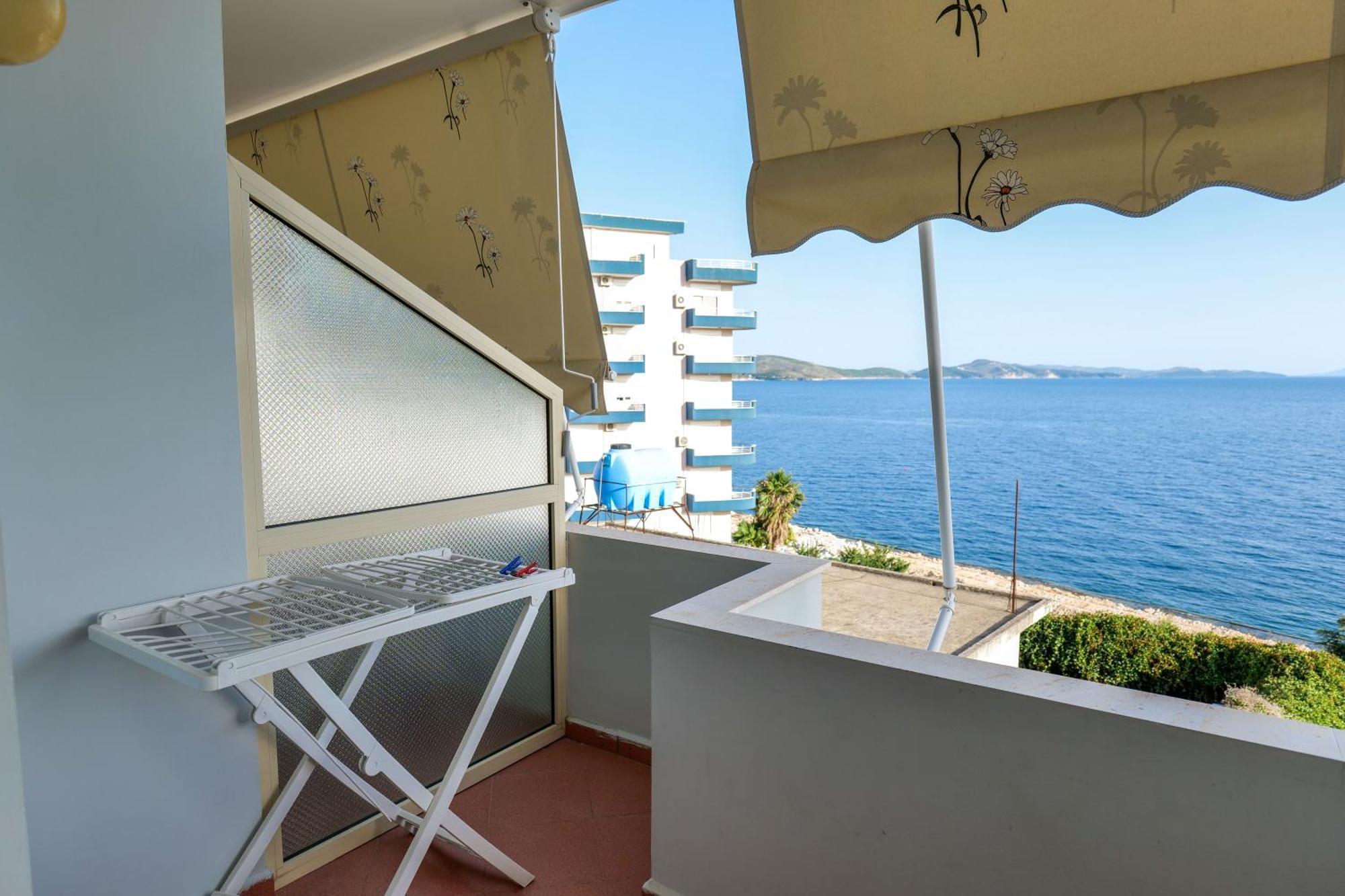 Rei Apartments Sarande Room photo