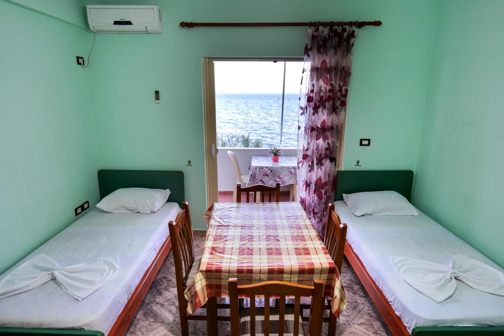 Rei Apartments Sarande Room photo